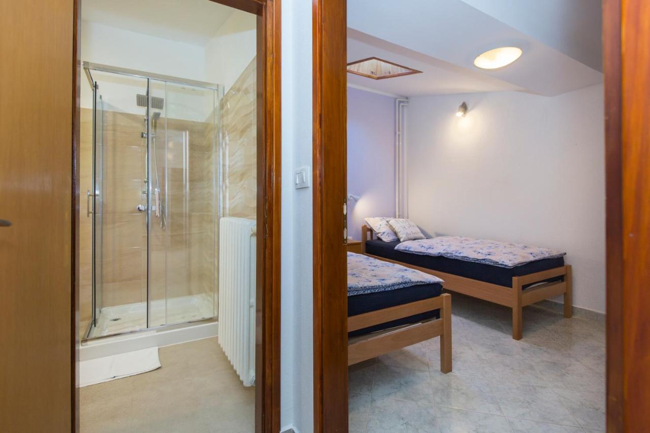 Apartman Ana Лабин Екстер'єр фото